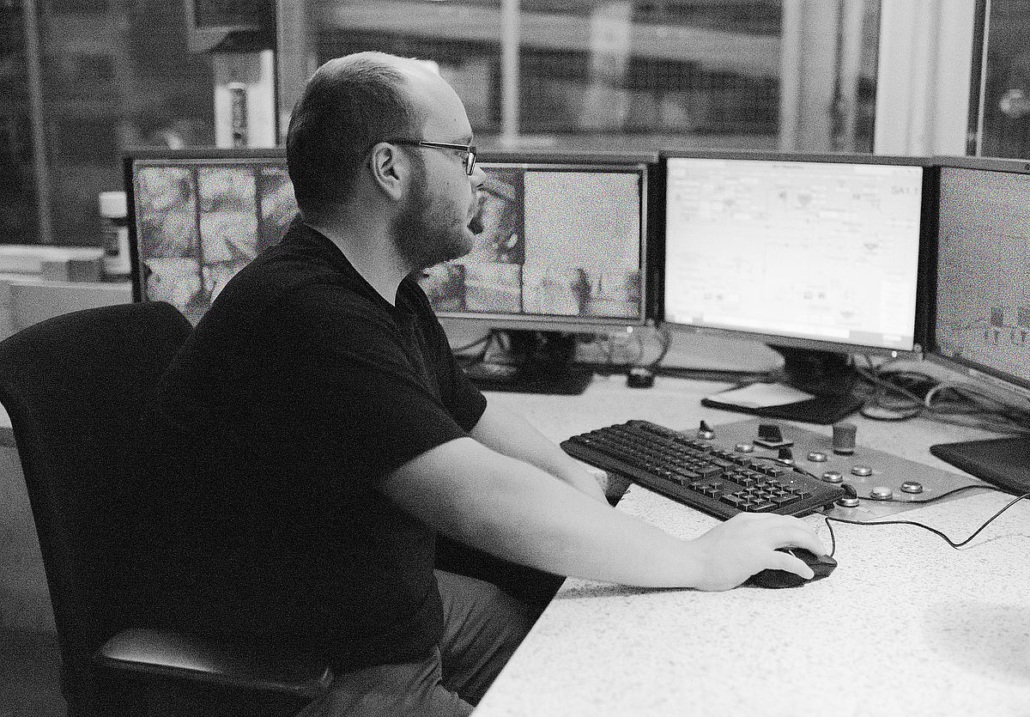 A Merckens operator at the electronic process-control desk